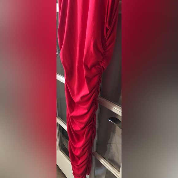 Women's Solid Mock Neck Sleeveless Ruched Bodycon Dress in red - Picture 8 of 9
